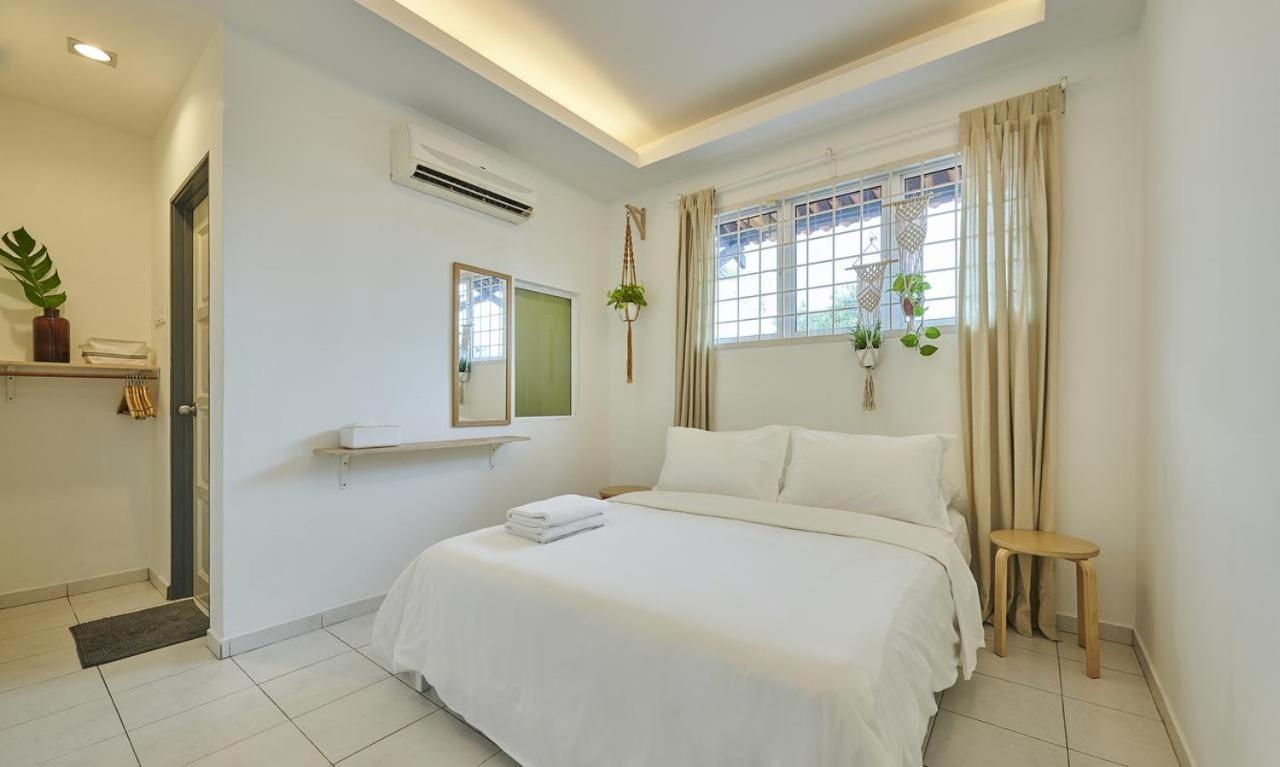 Sleepy Nomad Guesthouse Malacca Bagian luar foto